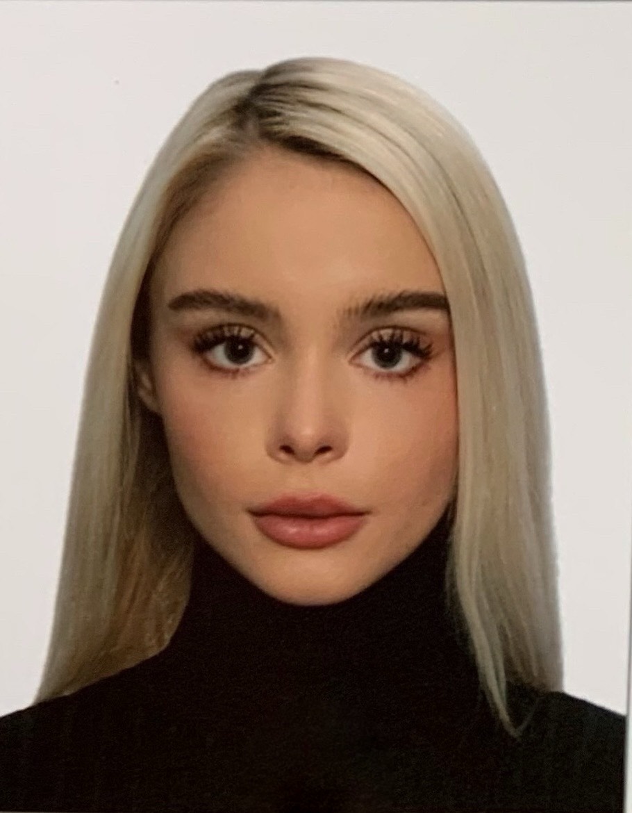 Facetune_15-05-2025-17-30-37